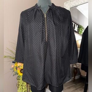 Worthington • Polka Dot Zipper Front 3/4 Sleeve Blouse